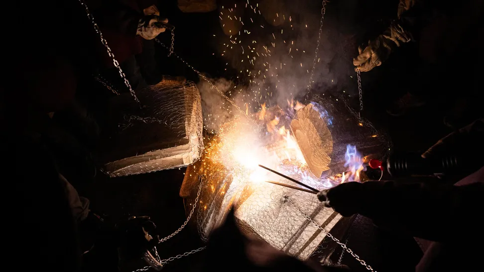 La antorcha tradicional, conformada por un tronco de boj en el que se colocan cortezas de ...